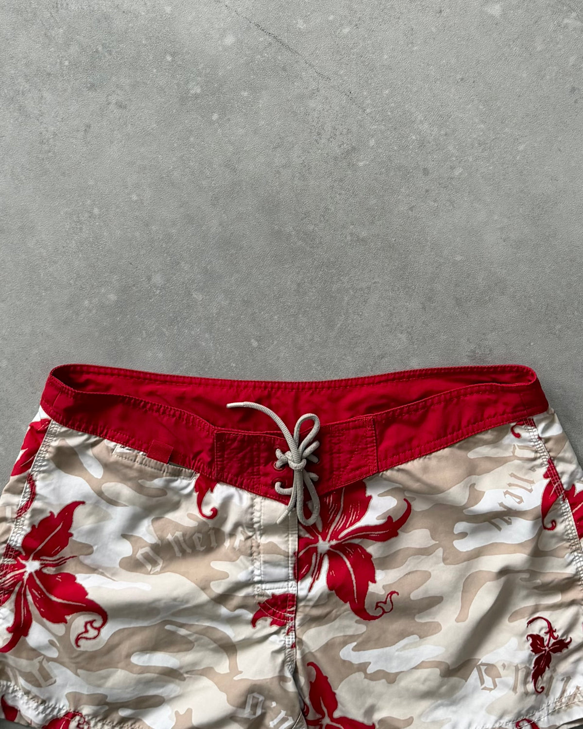 Vintage O’Neill Women’s Boardshorts (34)