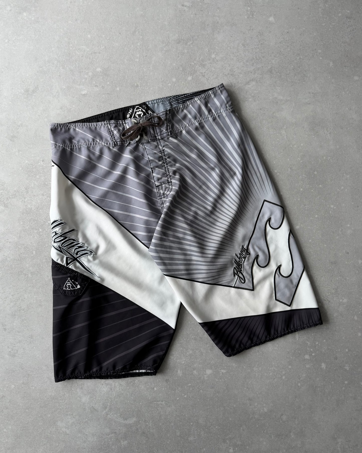 Vintage Billabong Andy Irons Boardshorts (32)