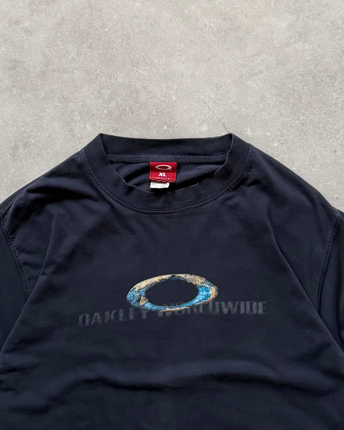 Vintage Oakley Long Sleeve T-shirt (M)