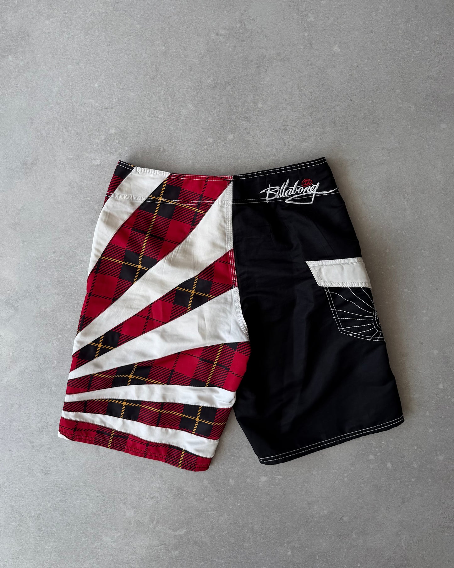 Vintage Billabong Andy Irons Rising Sun Boardshorts (30)
