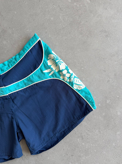 Vintage Quiksilver Women’s BoardShorts (26)