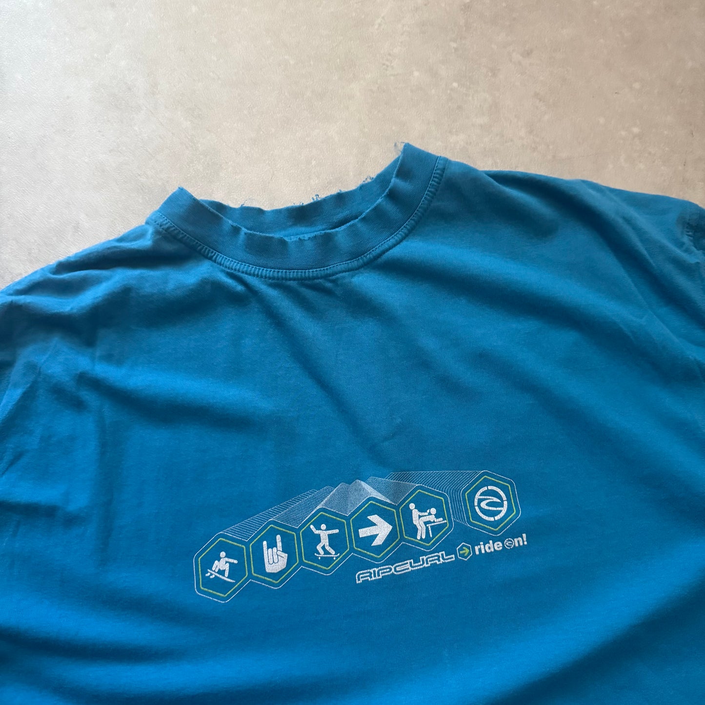 00’s Rip Curl Sessions T-shirt (L)