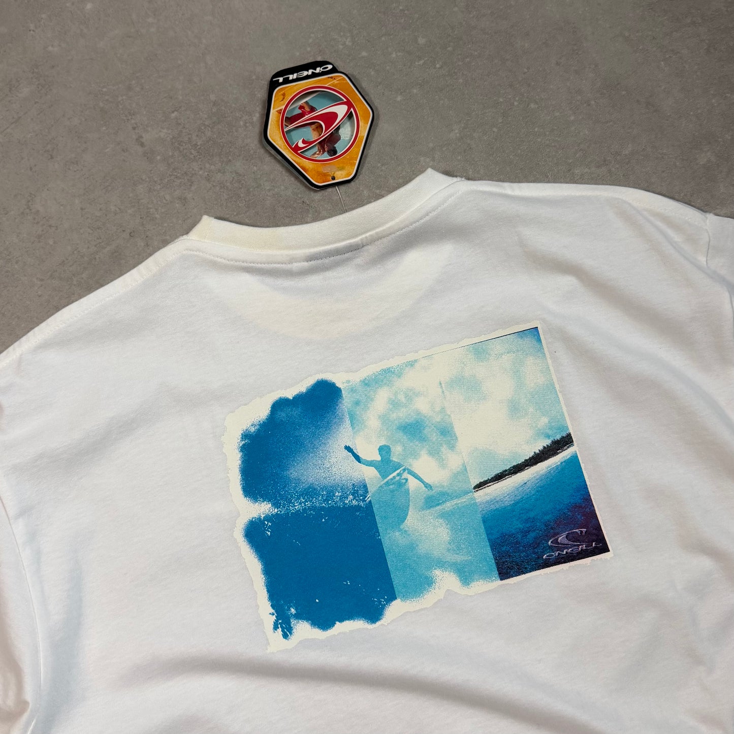 00's BNWT O'Neill IRL T-shirt (XL)