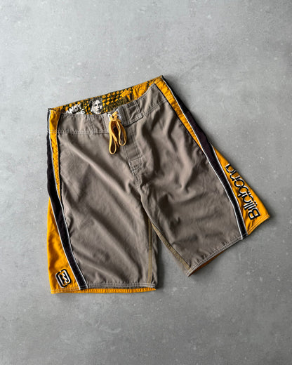 Vintage Billabong Andy Irons Kauai Boardshorts (32)