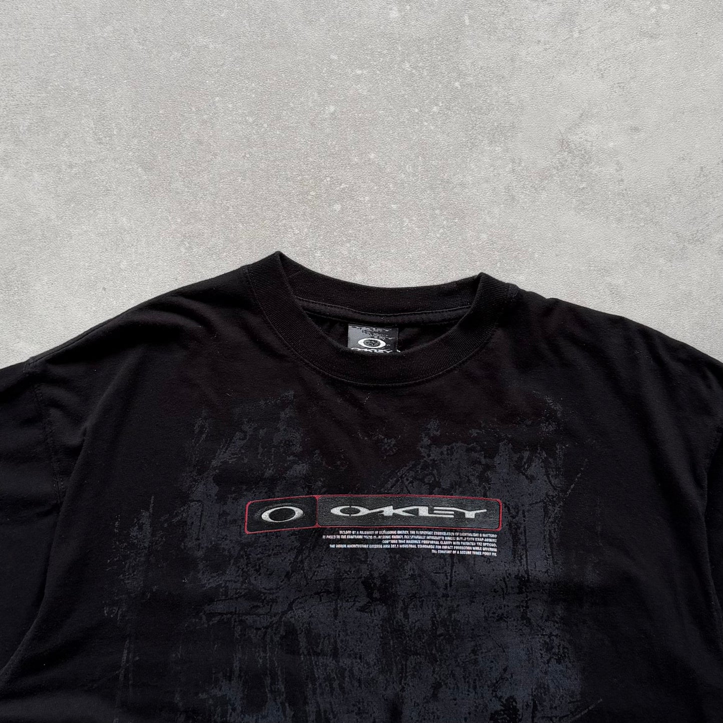 00's Oakley T-shirt (XL)