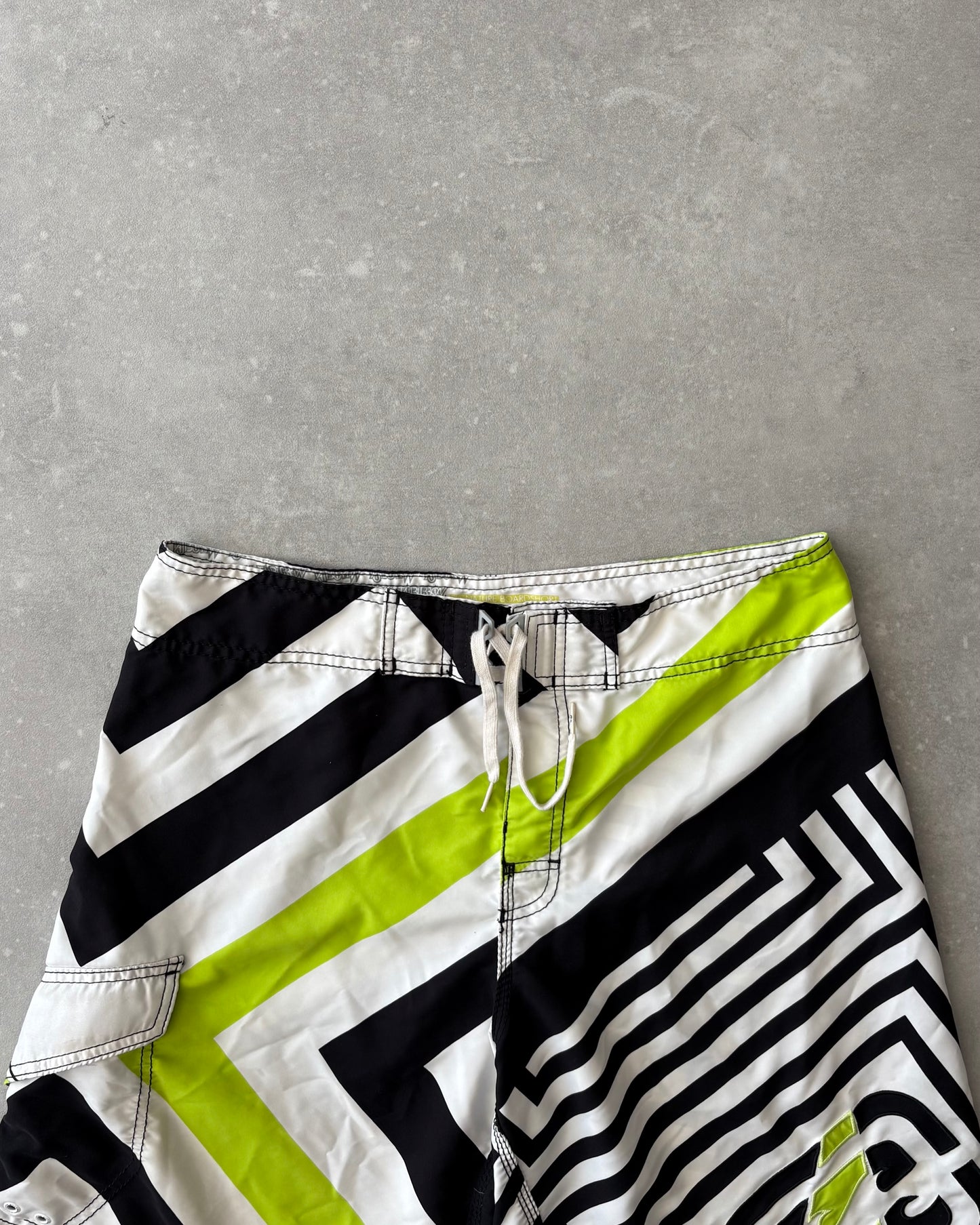 Vintage Billabong Taj Burrow Boardshorts (34)