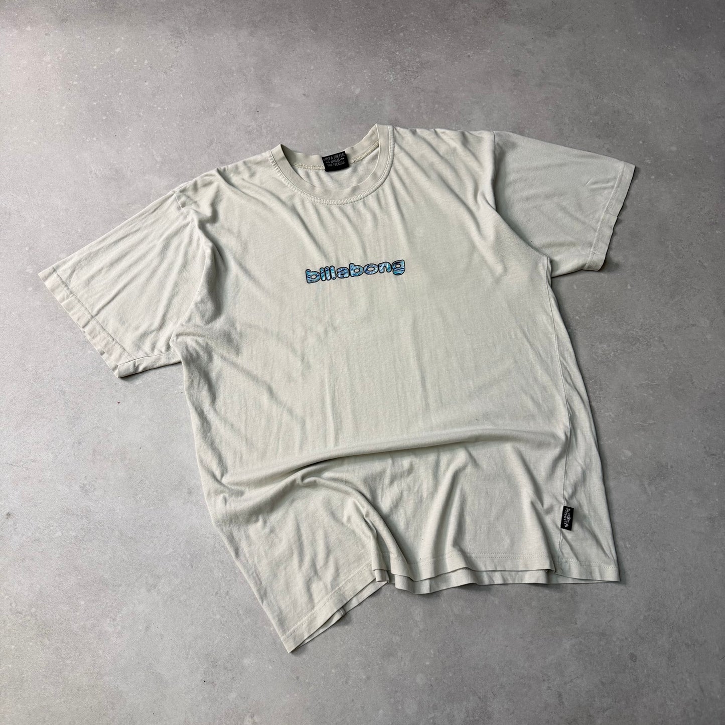 00's Billabong T-shirt (L)