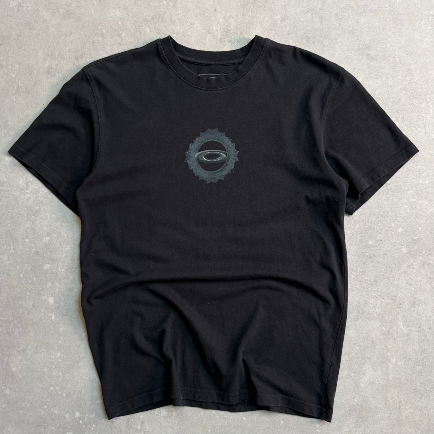 Oakley T-shirt