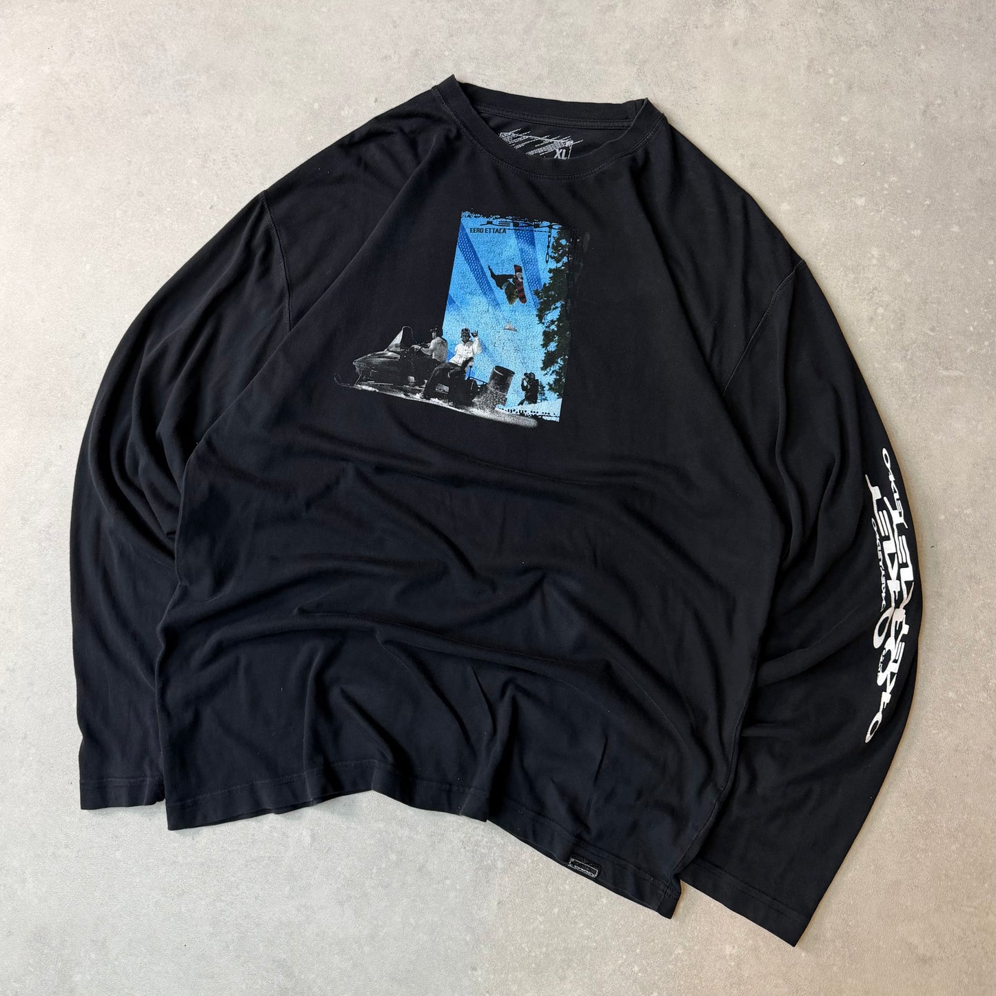 00's Oakley Long-Sleeve T-shirt (XL)