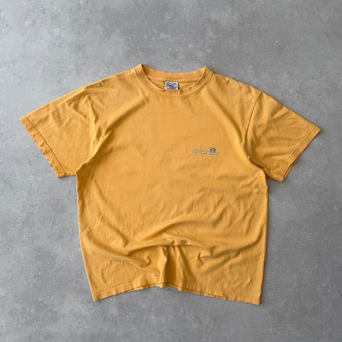 00’s Billabong IRL T-shirt (M)