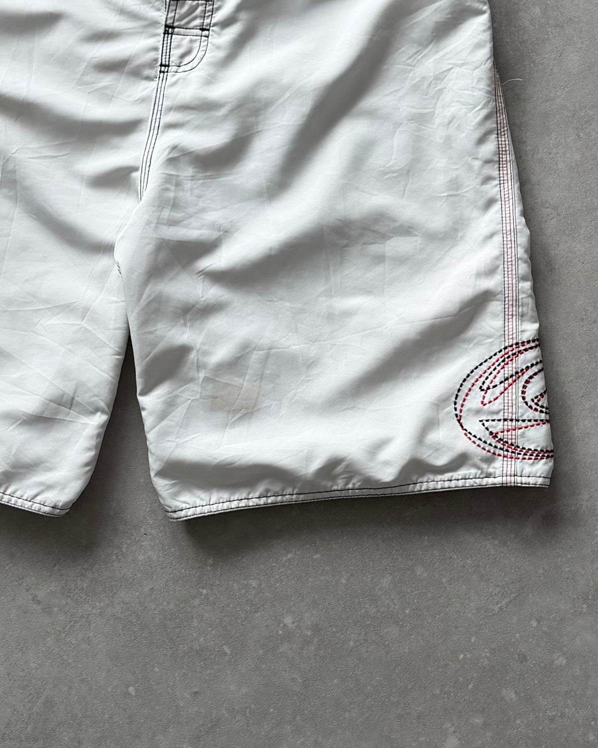 Vintage Quiksilver Boardshorts (34)