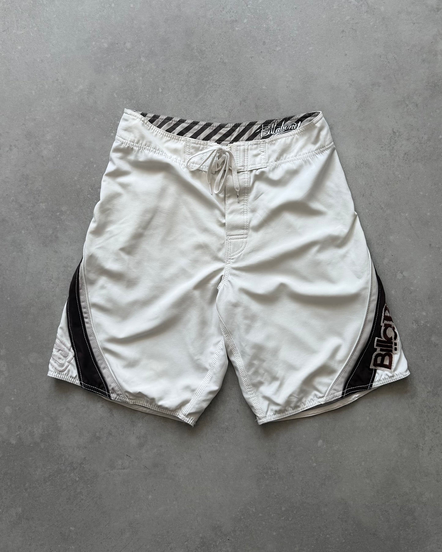 Vintage Billabong Andy Irons 3xWC Boardshorts (32)