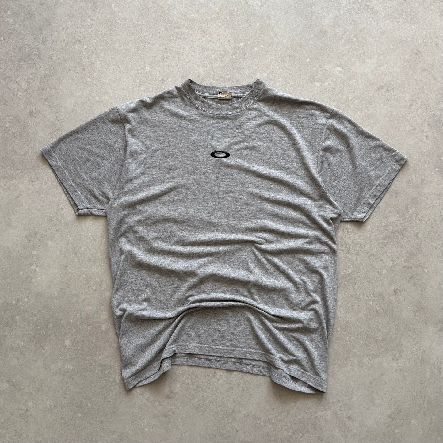 Vintage Oakley T-shirt (XL)