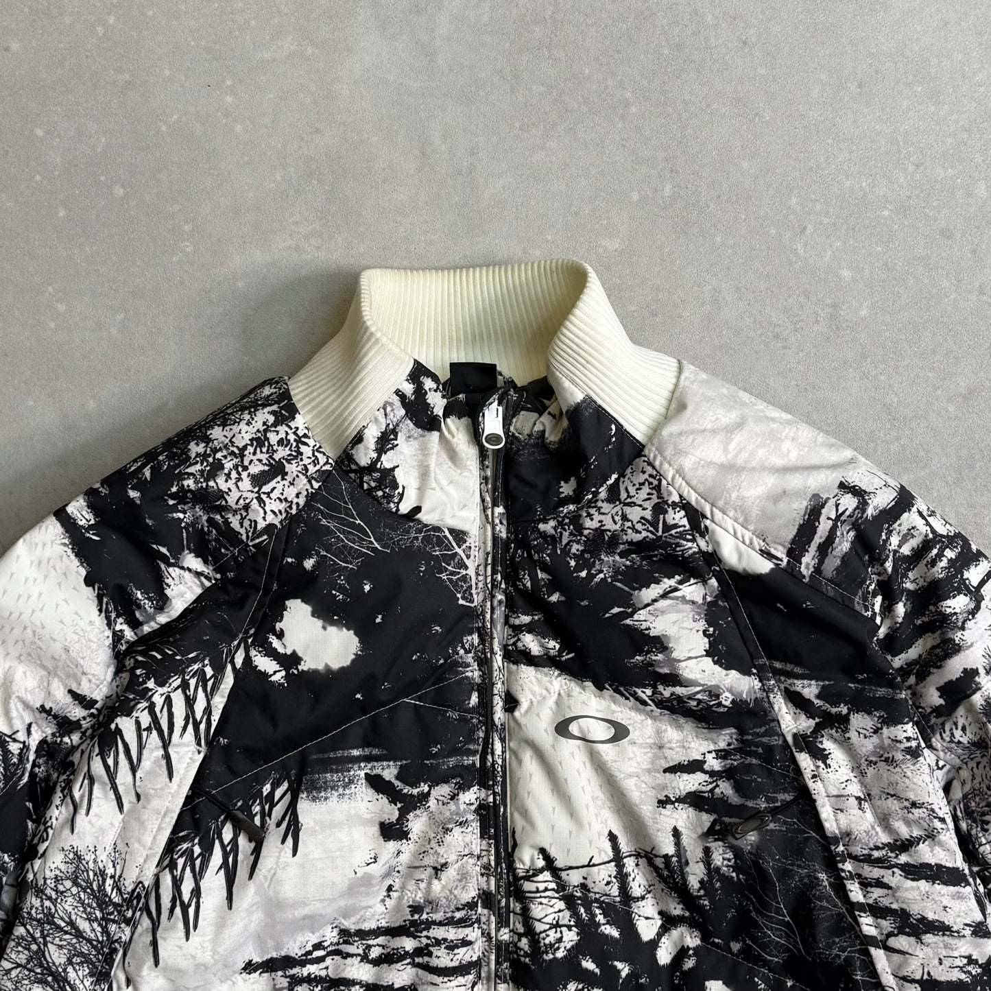 00's Oakley Puffer Jacket (S)