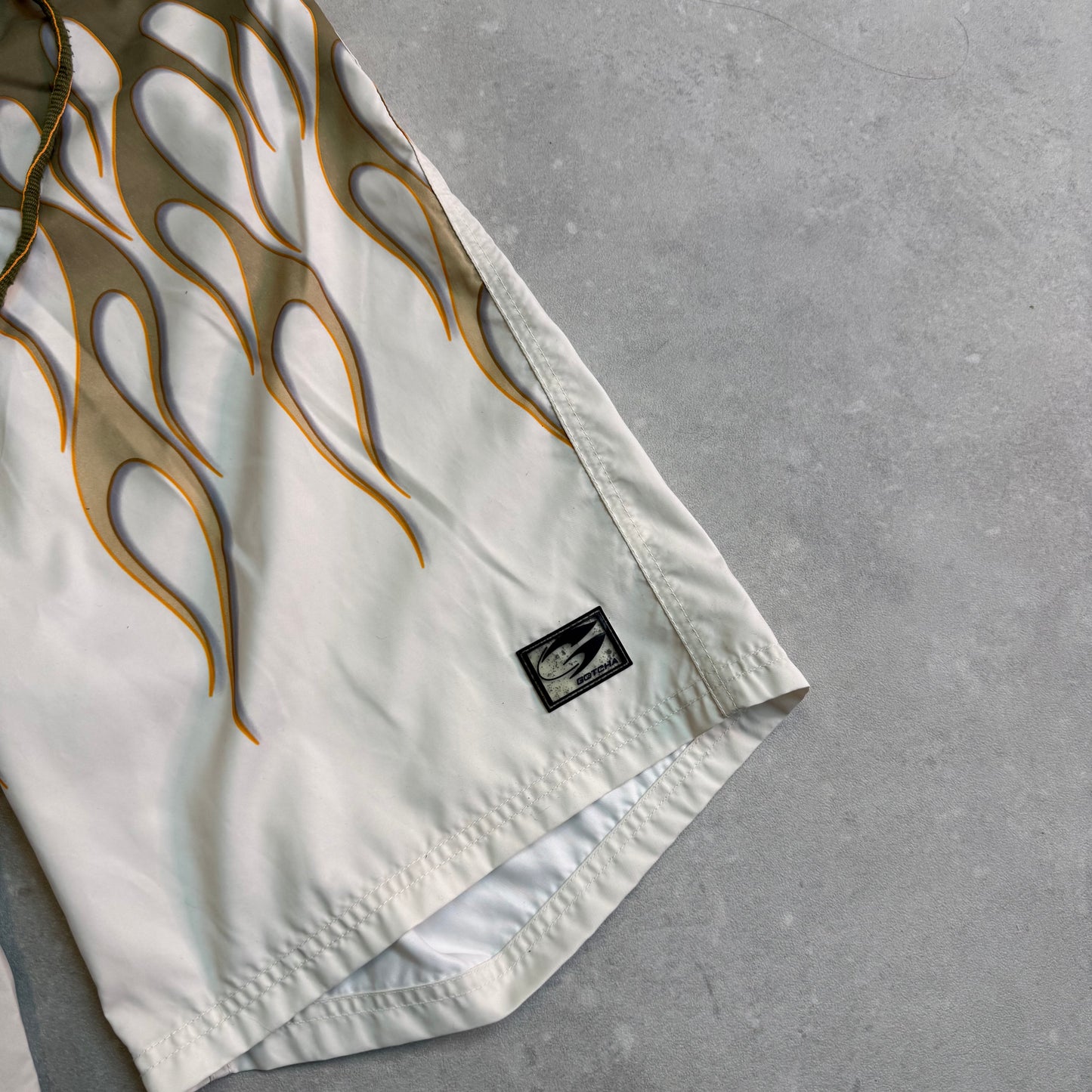90’s Gotcha Flame Boardshorts (33)
