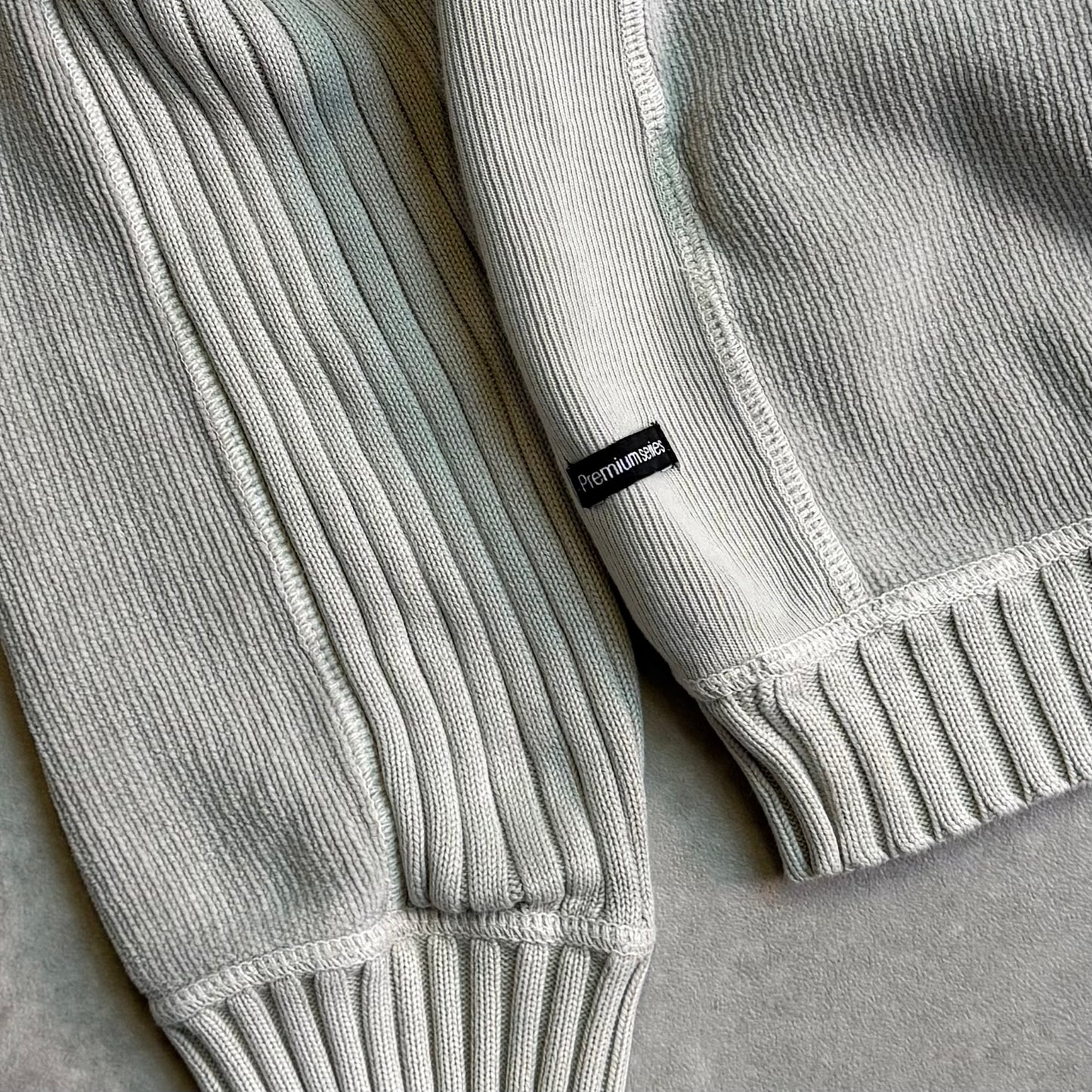00’s Quiksilver Corduroy Knit Jumper (L)