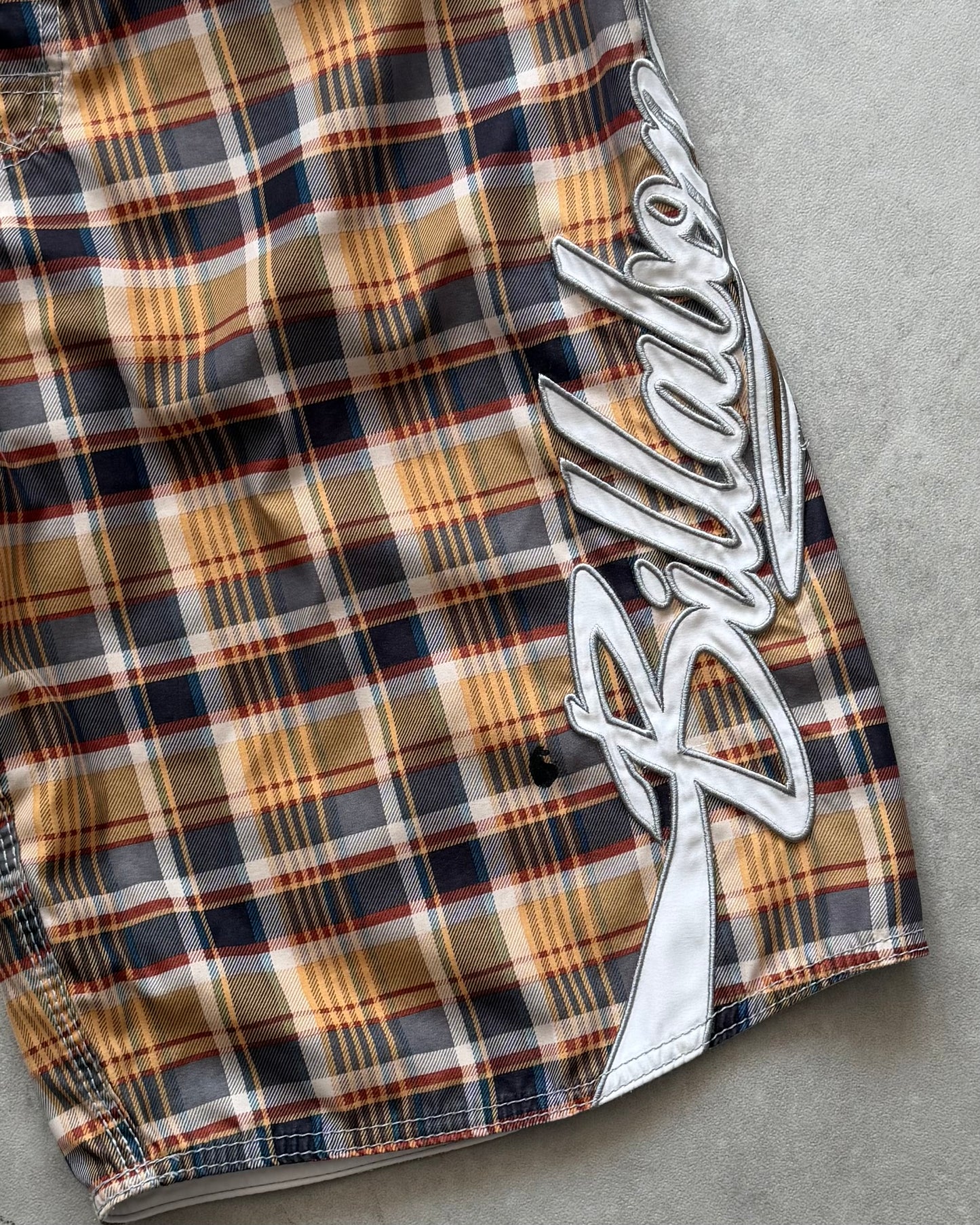 Vintage Billabong Mark Occhilupo Boardshorts (34)