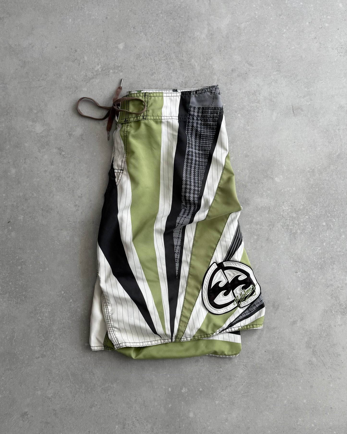 Vintage Billabong Andy Irons Samurai Boardshorts (36)