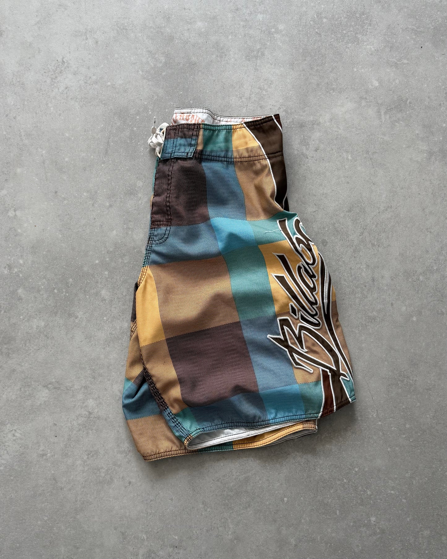 Vintage Billabong Mark Occhilupo Boardshorts (32)
