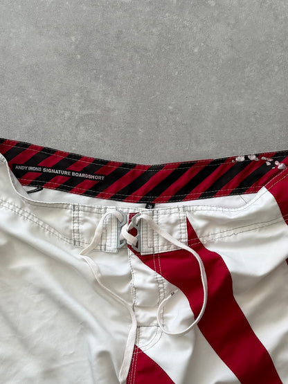 Vintage Billabong Andy Irons Rising Sun Boardshorts (36)