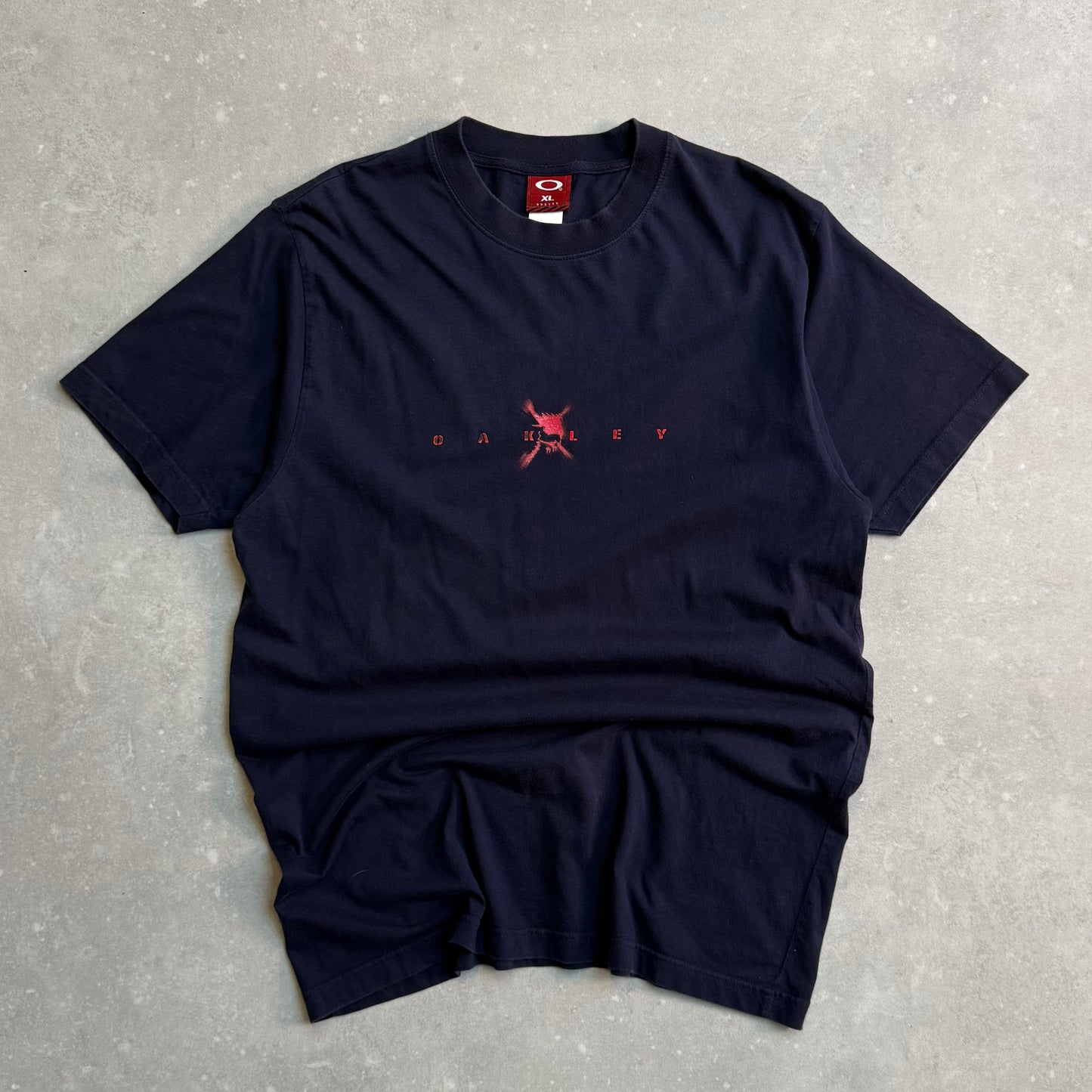 00’s Oakley T-shirt (XL)