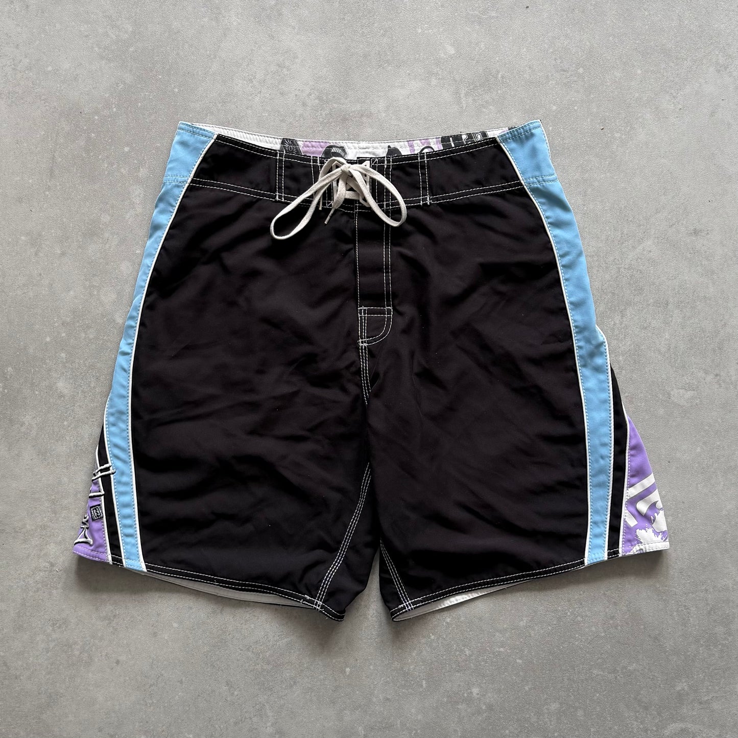 Vintage Billabong Andy Irons Kauai BoardShorts (32)