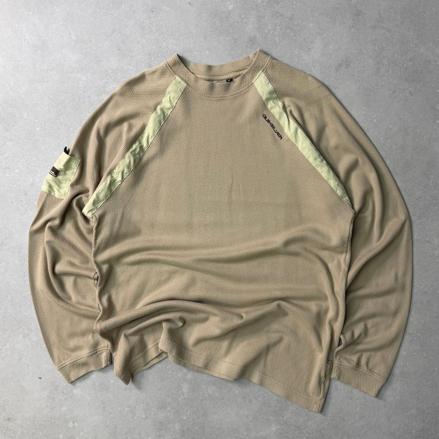 00's Quiksilver Long Sleeve Tee (XL)