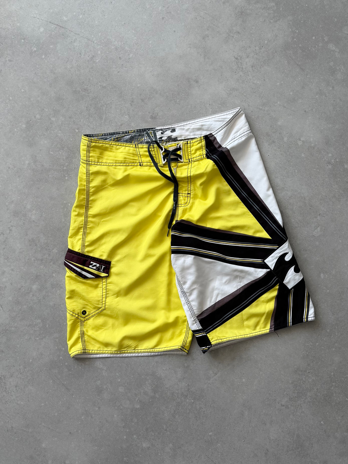 Vintage Billabong Andy Irons Shogun Boardshorts (34)