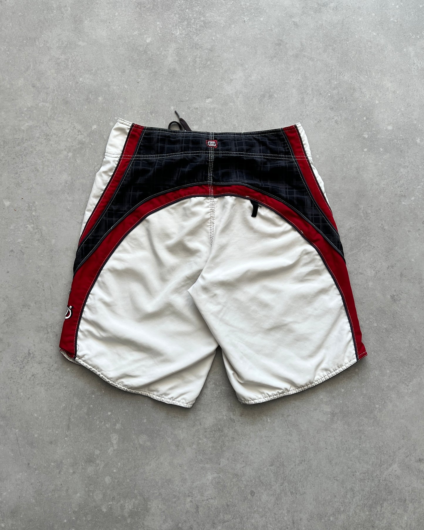 Vintage Billabong Andy Irons Kauai Boardshorts (32)