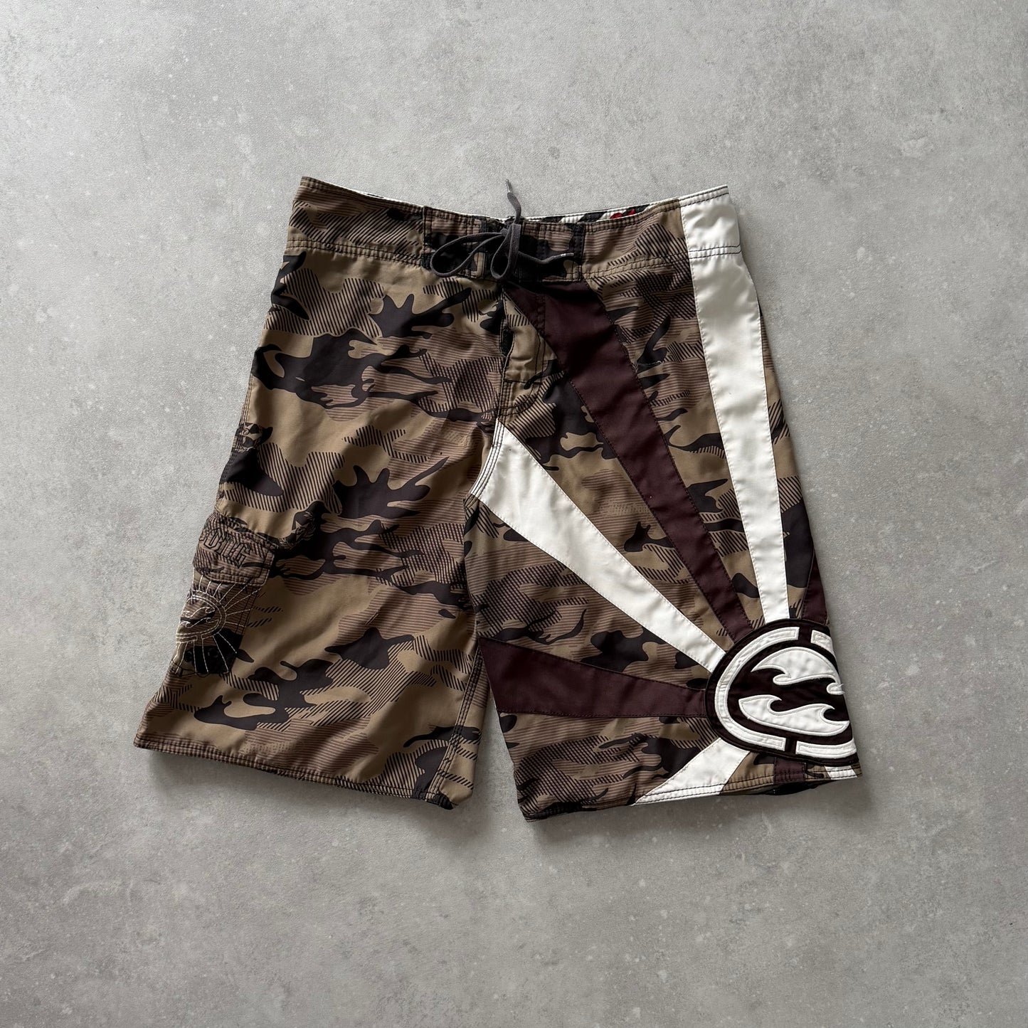 Vintage Billabong Andy Irons Boardshorts (34)