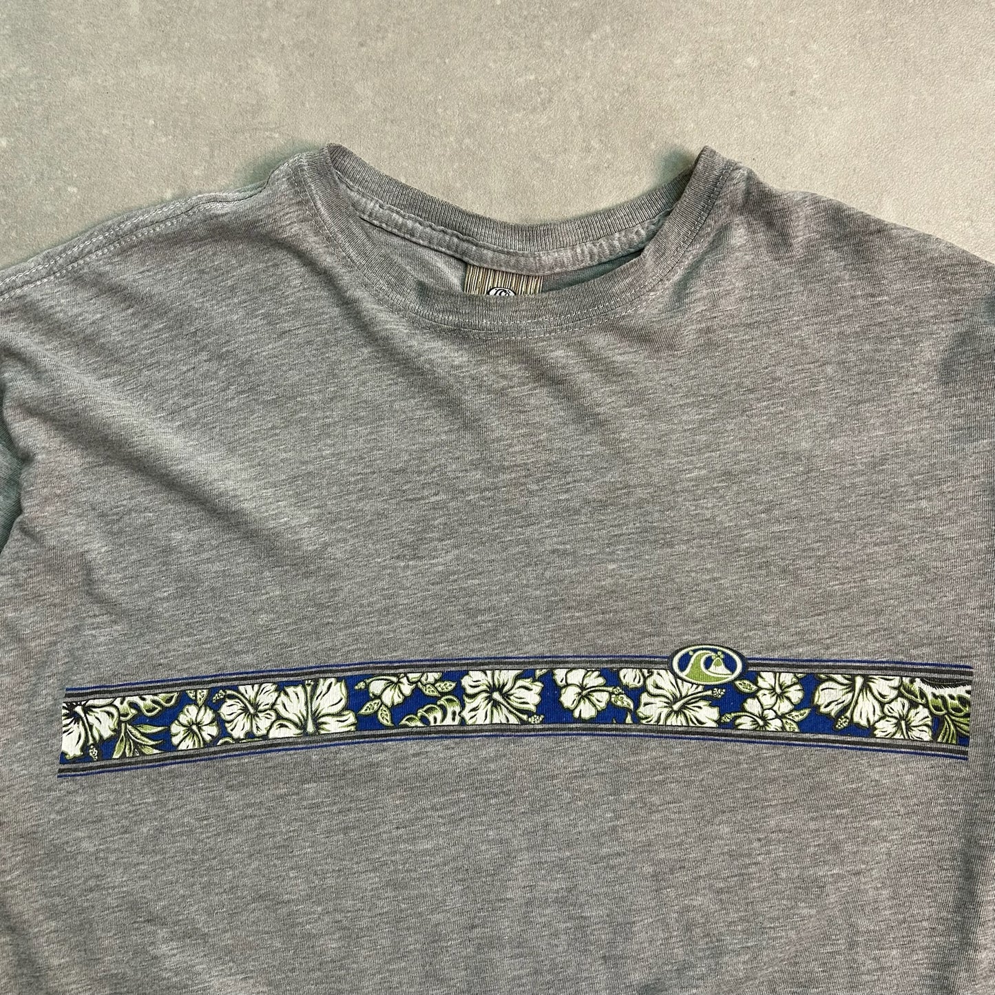 90’s Quiksilver Floral T-shirt (XL)