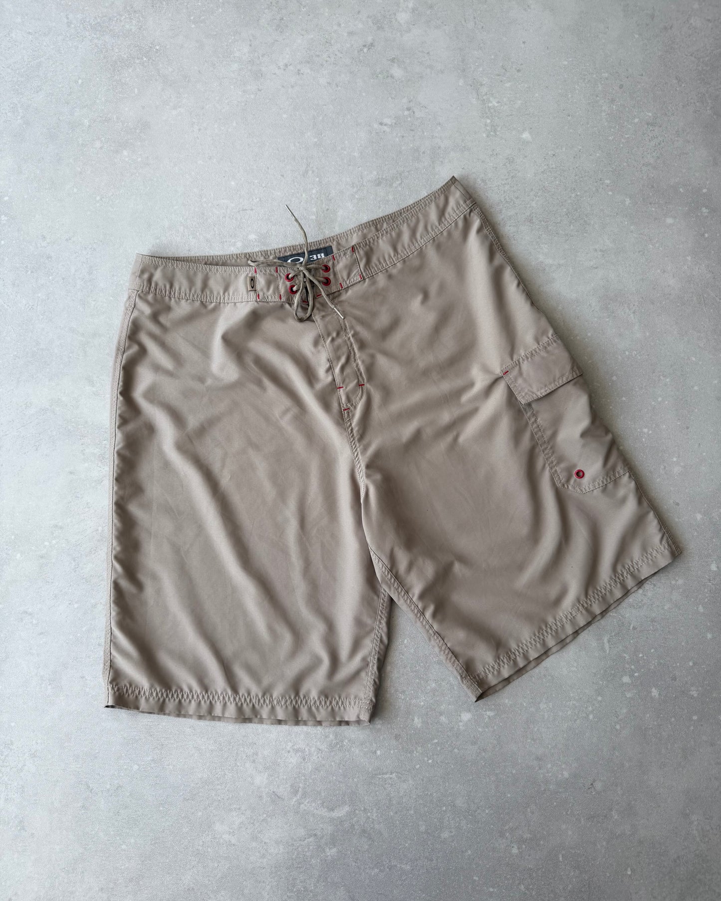 Vintage Oakley Boardshorts (38)