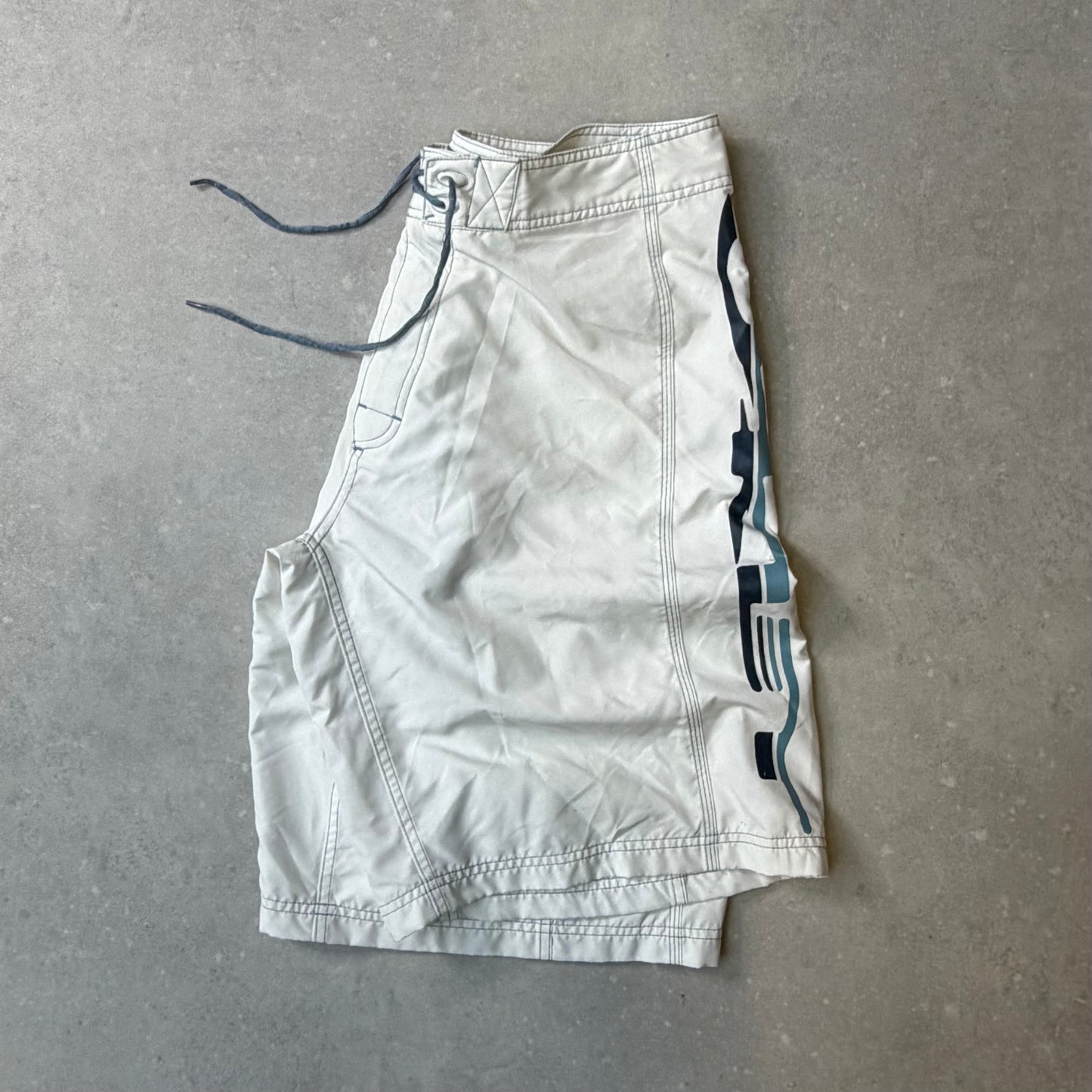 00’s Oakley Boardshorts (33)