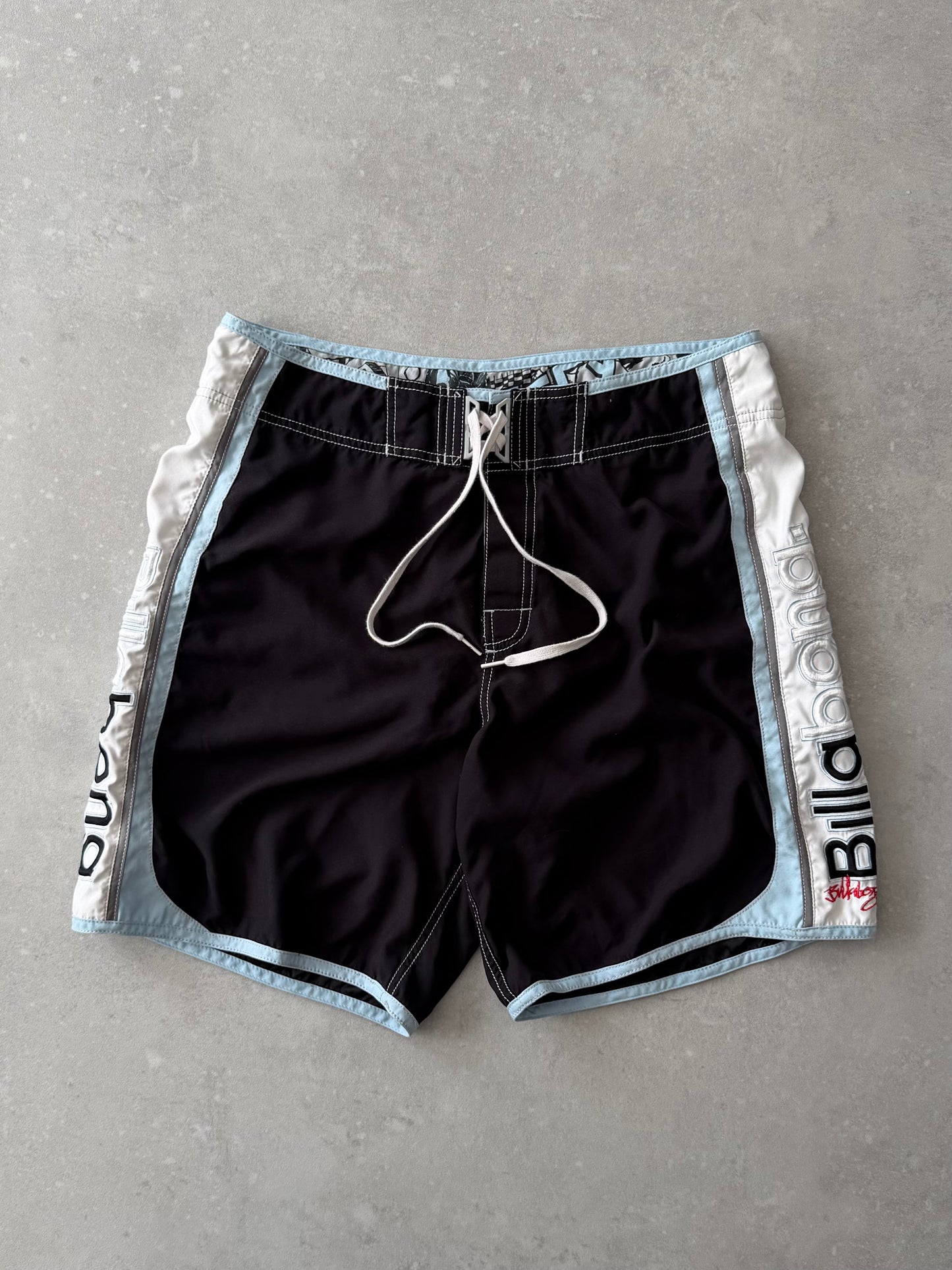 Vintage Mark Occhilupo Billabong Boardshorts (34)