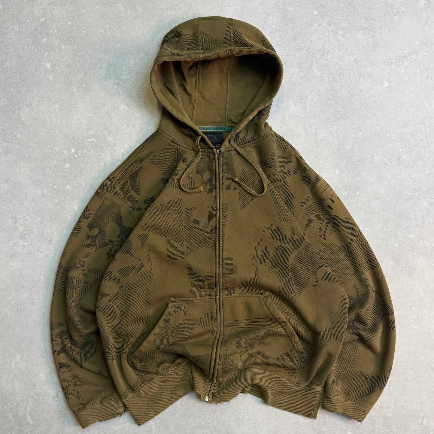 00’s Oakley Skull Hoodie (L)