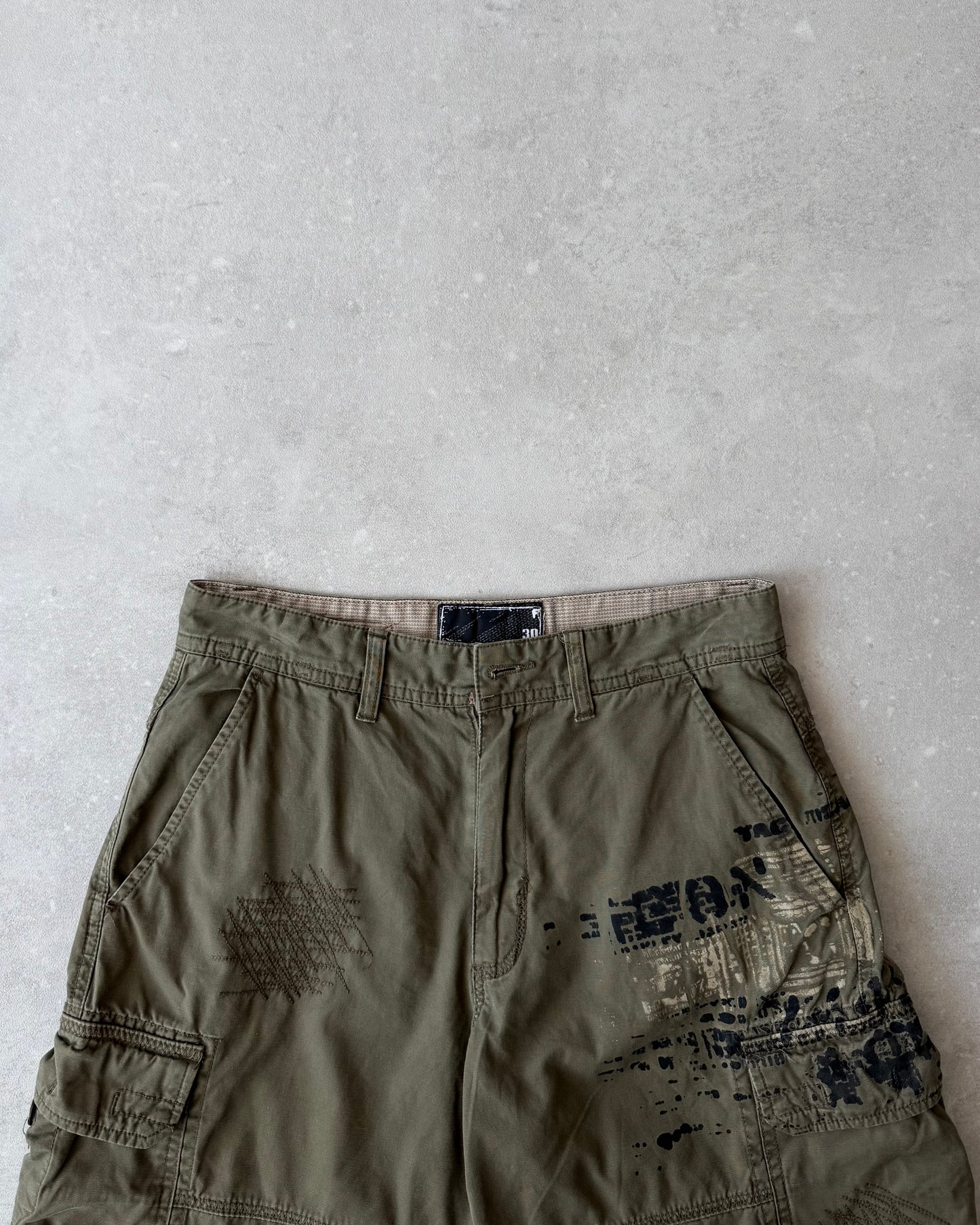 Vintage Oakley Cargo Shorts (30)