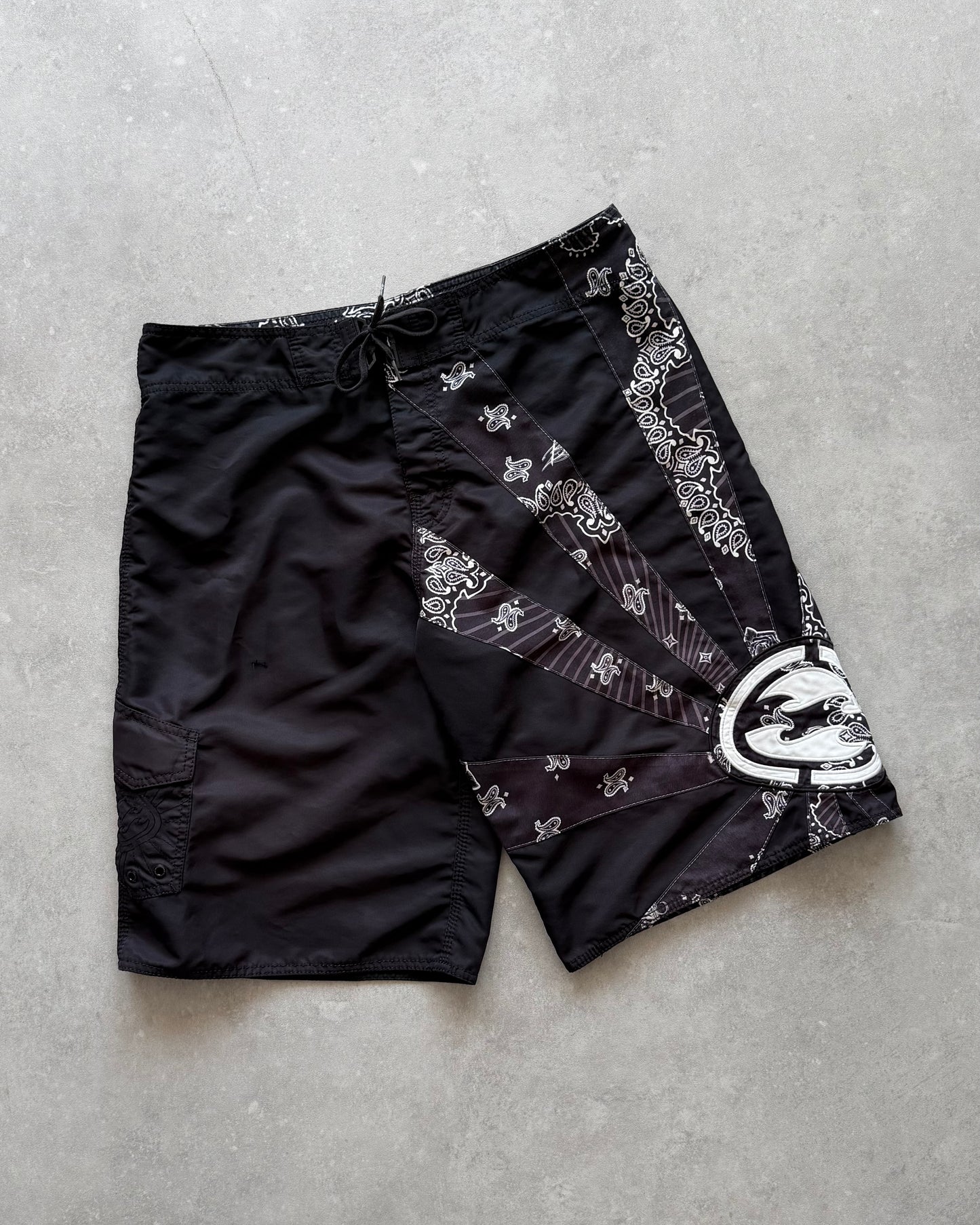 Vintage Billabong Paisley Rising Sun Boardshorts (36)