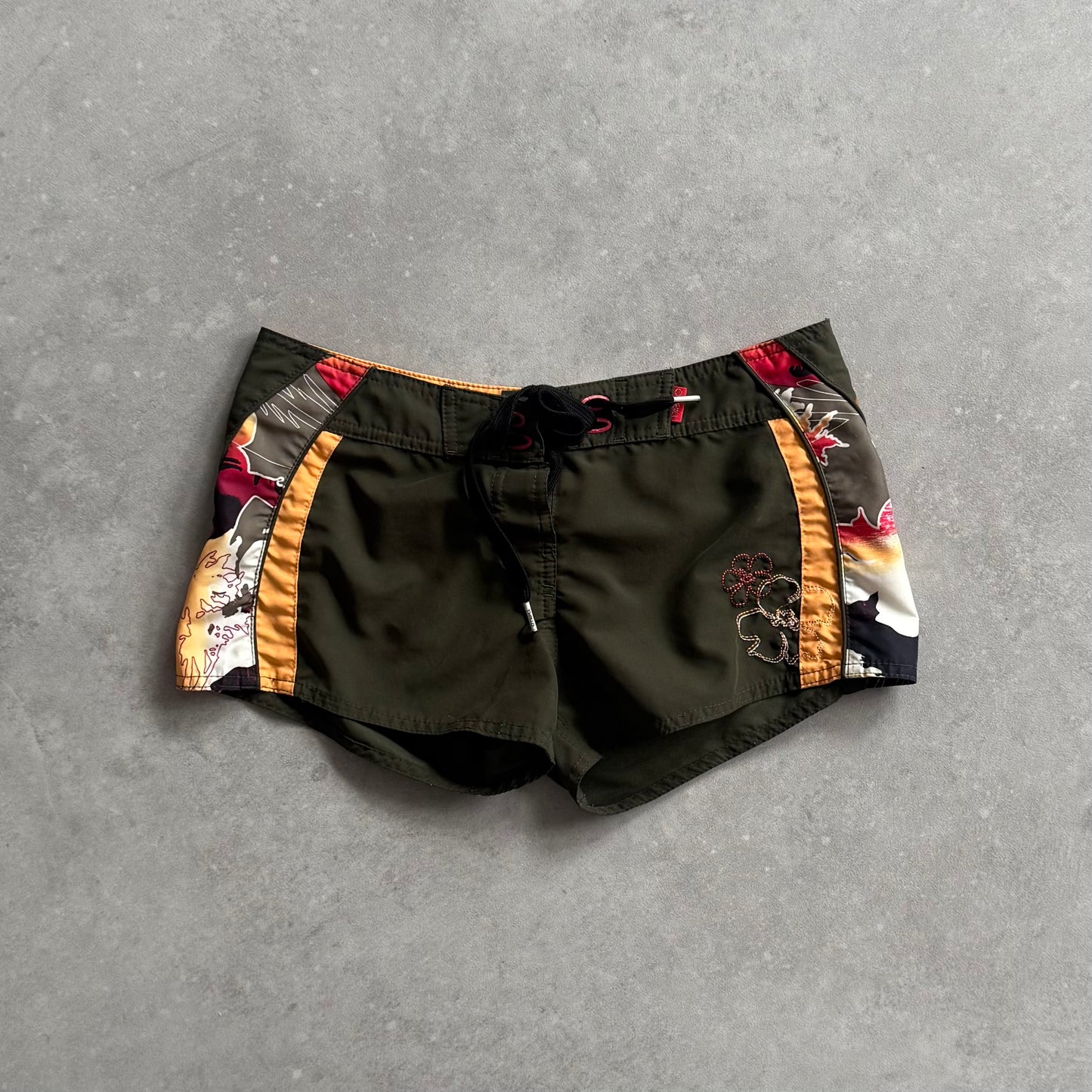 Vintage O’Neill Boardshorts (Wmns 28)