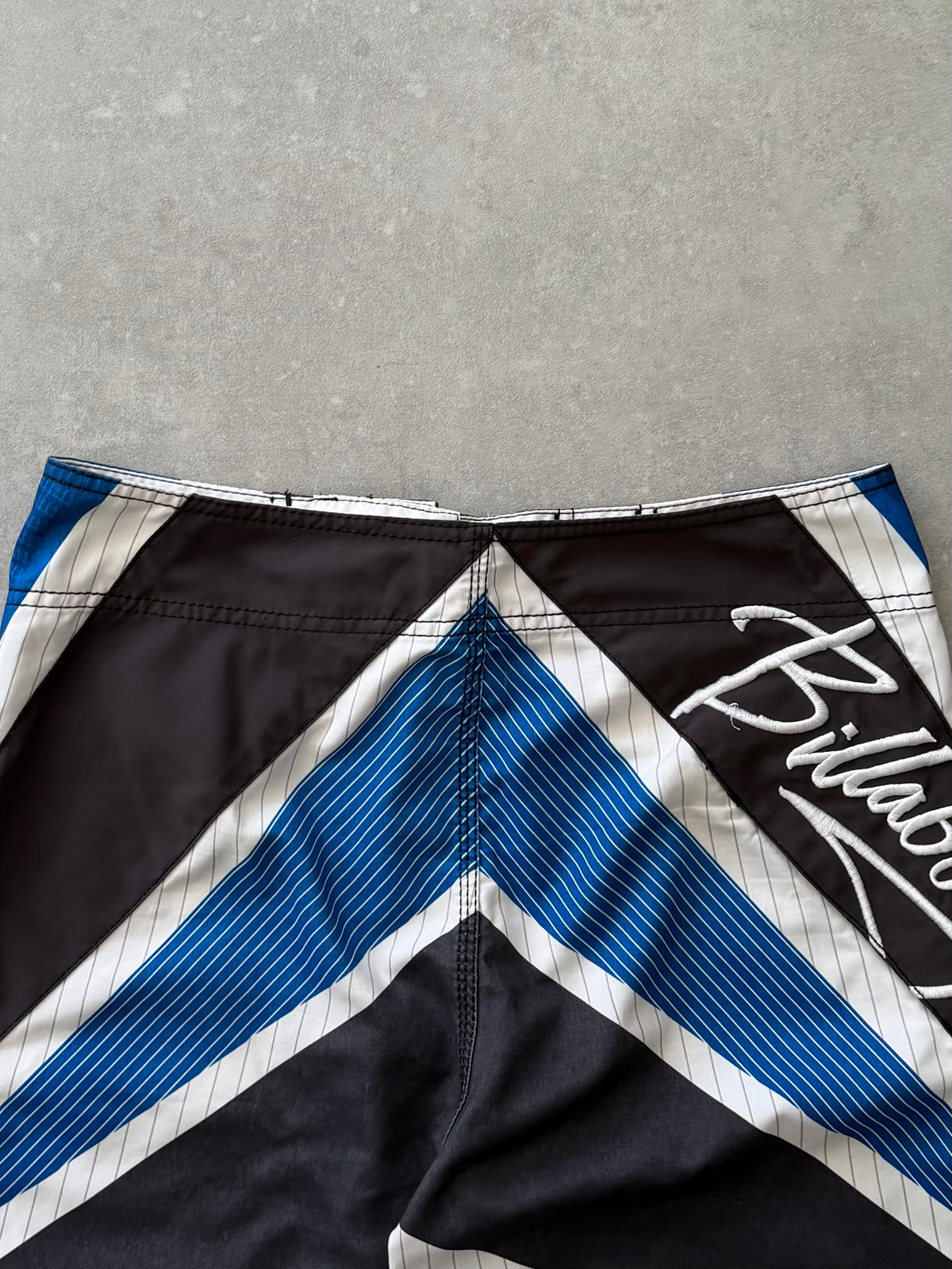Vintage Billabong Andy Irons Samurai Boardshorts (32)