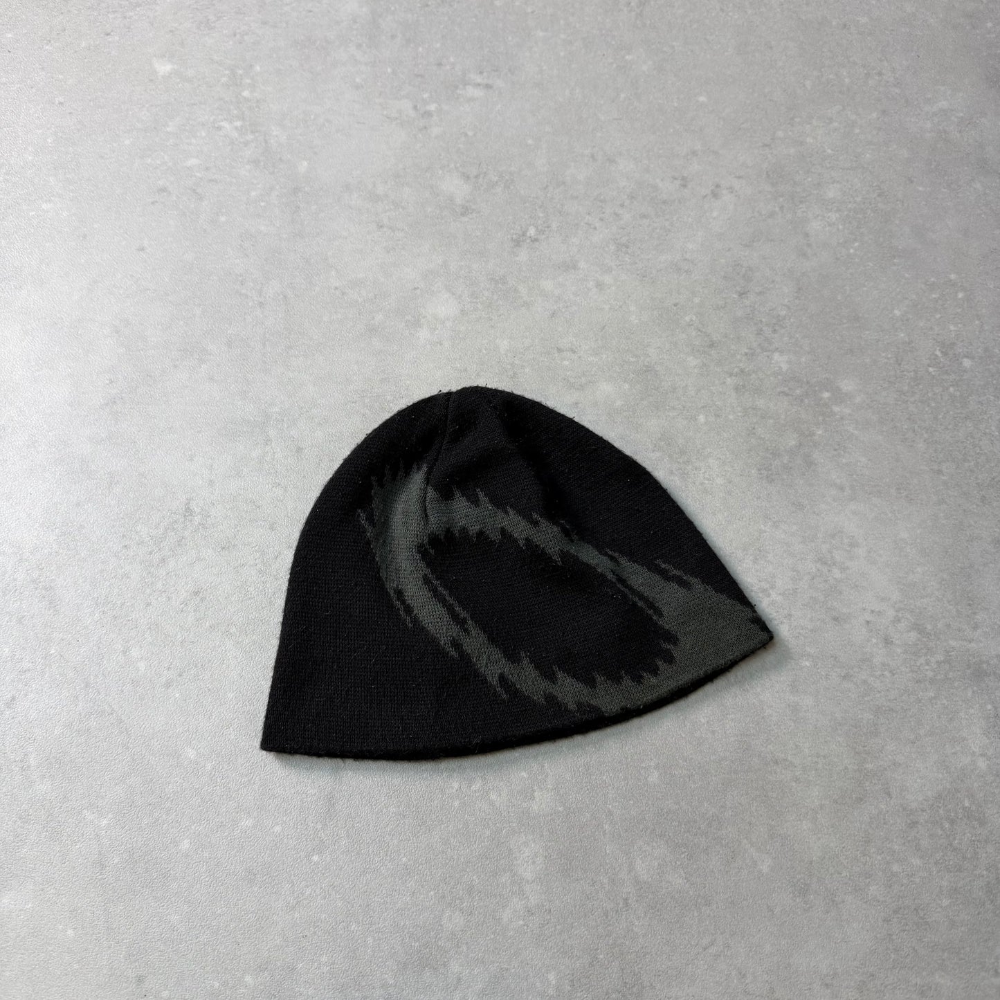 00's Oakley Beanie