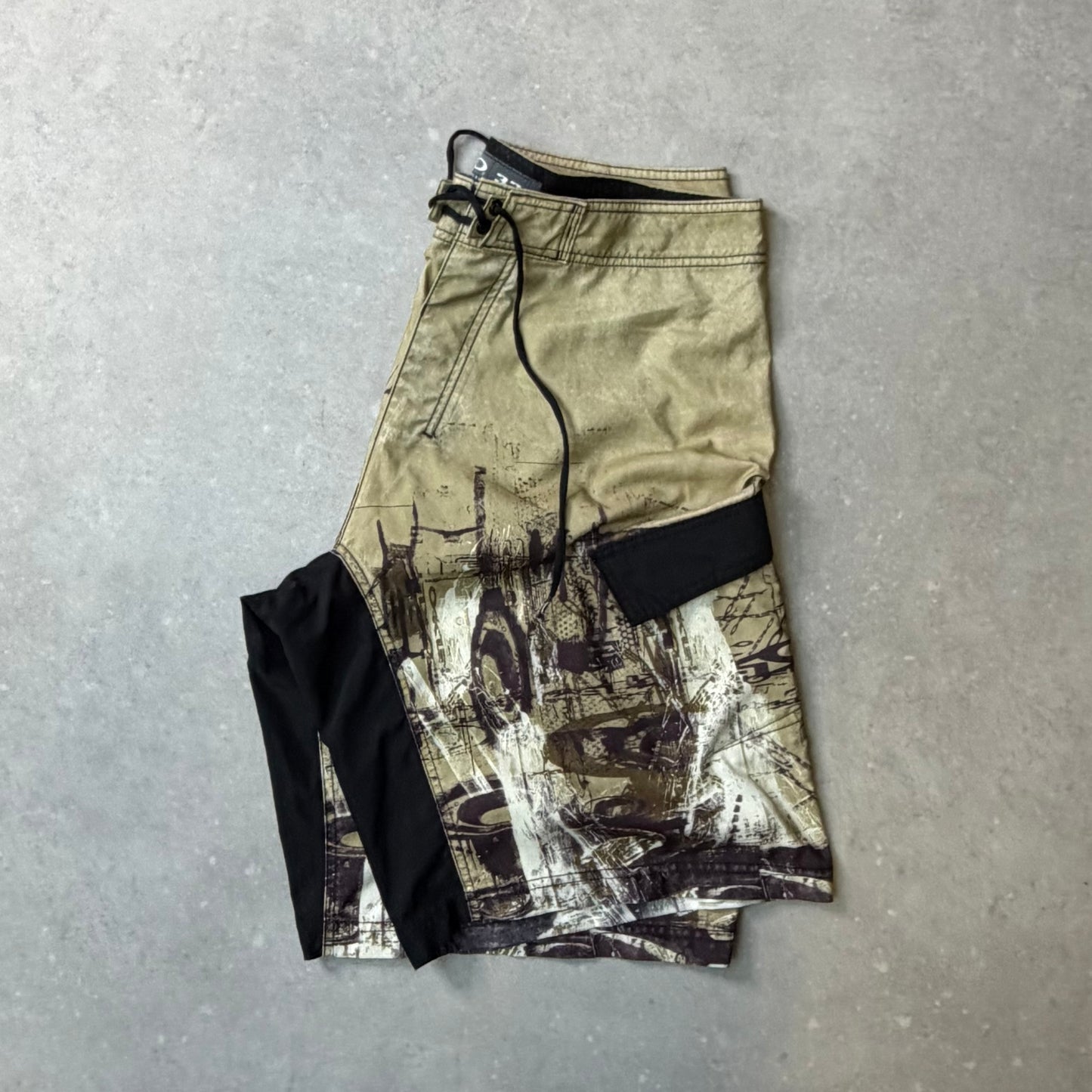00’s Oakley Boardshorts (33)