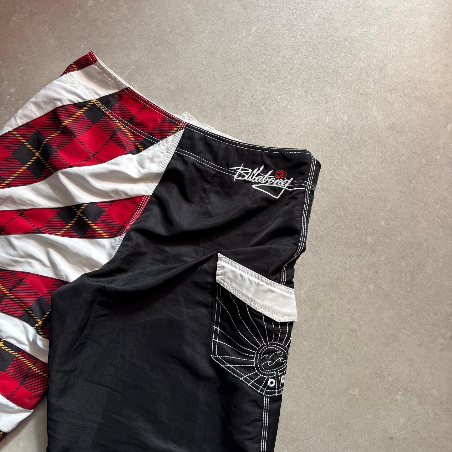 00’s Billabong AI BoardShorts (36)