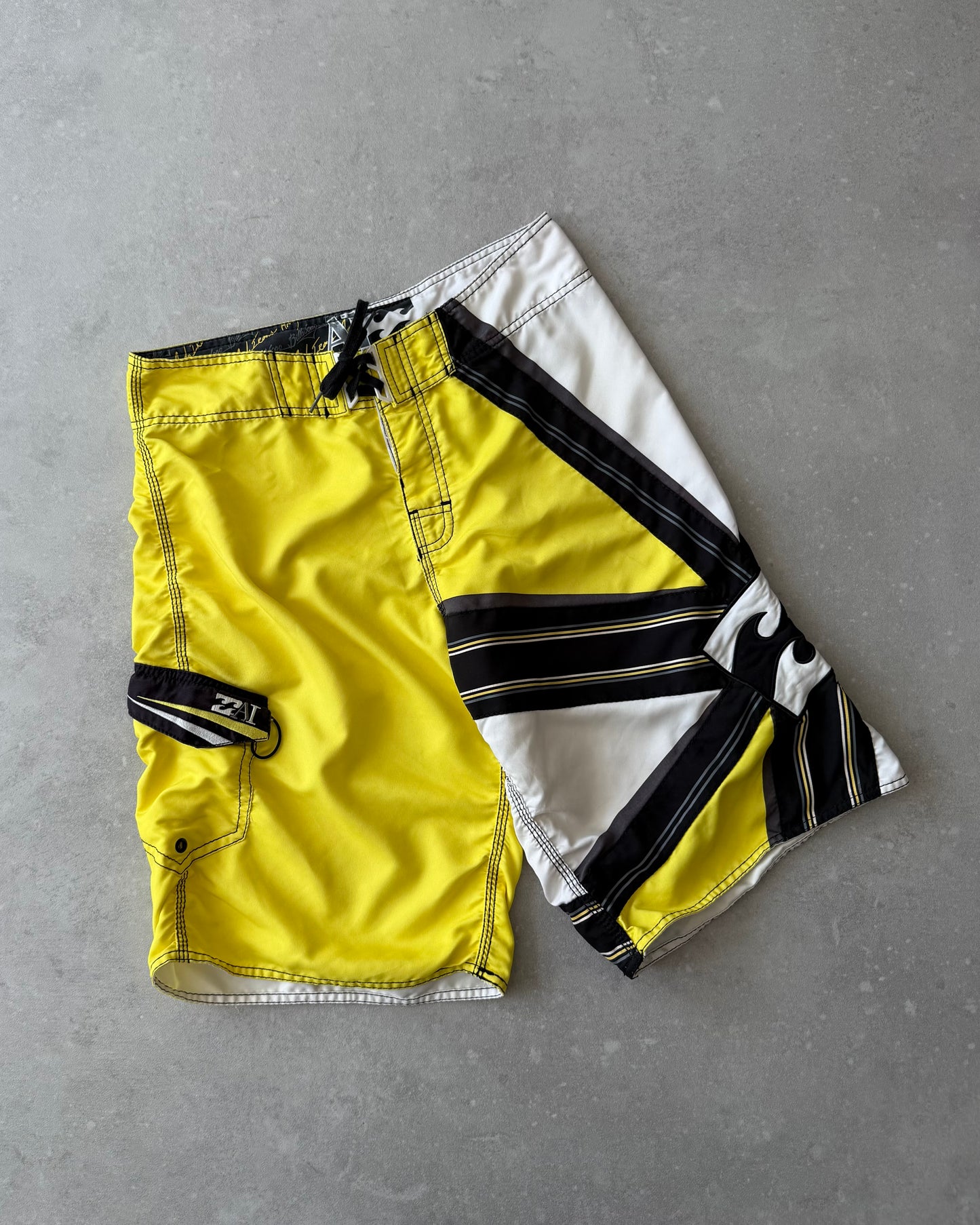 Vintage Billabong Andy Irons Shogun Boardshorts (31)