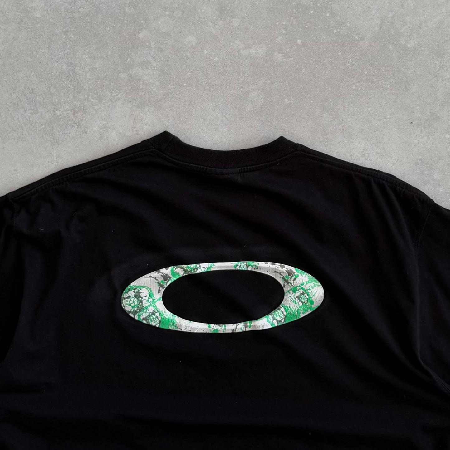 00’s Oakley T-shirt (XL)