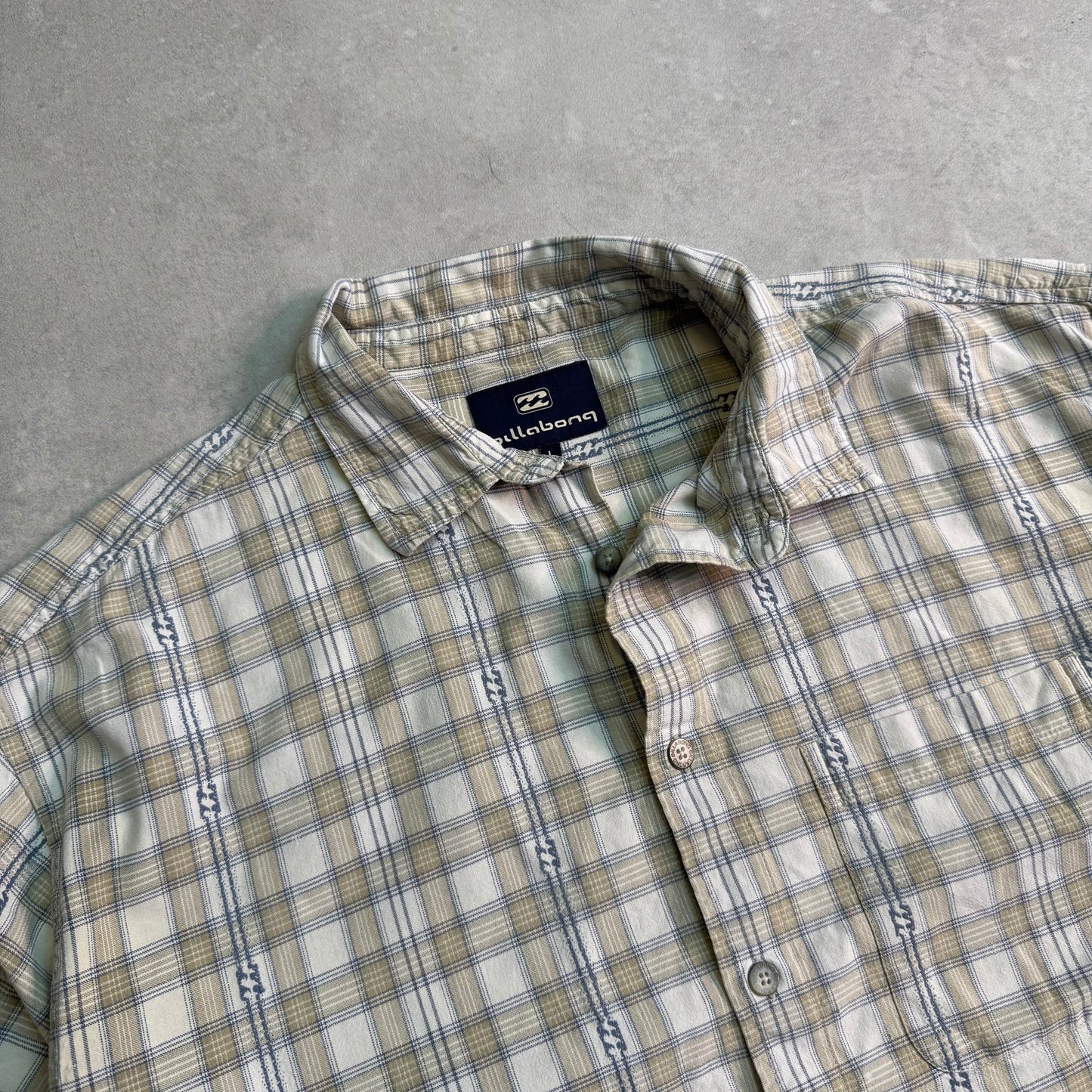 00’s Billabong Shirt (L)