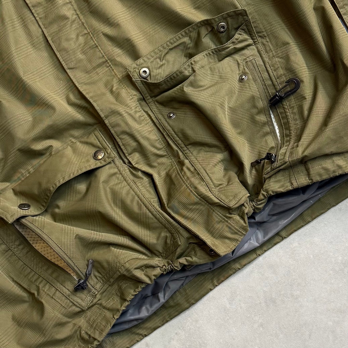 00's Oakley Ski Jacket (XL)