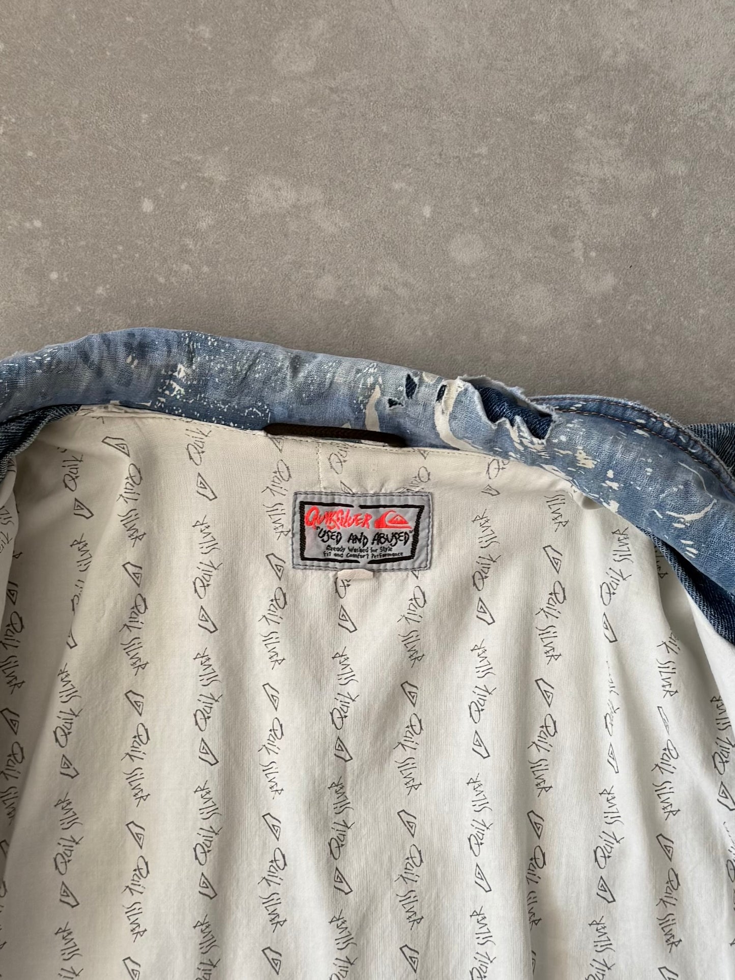 Vintage Quiksilver Denim Jacket (M)