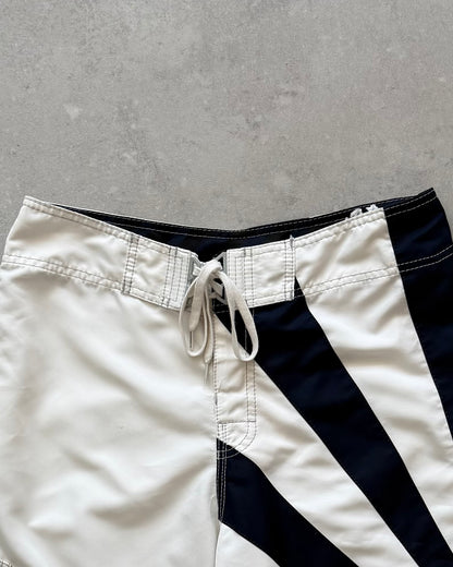 Vintage Billabong Andy Irons Rising Sun Boardshorts (32)