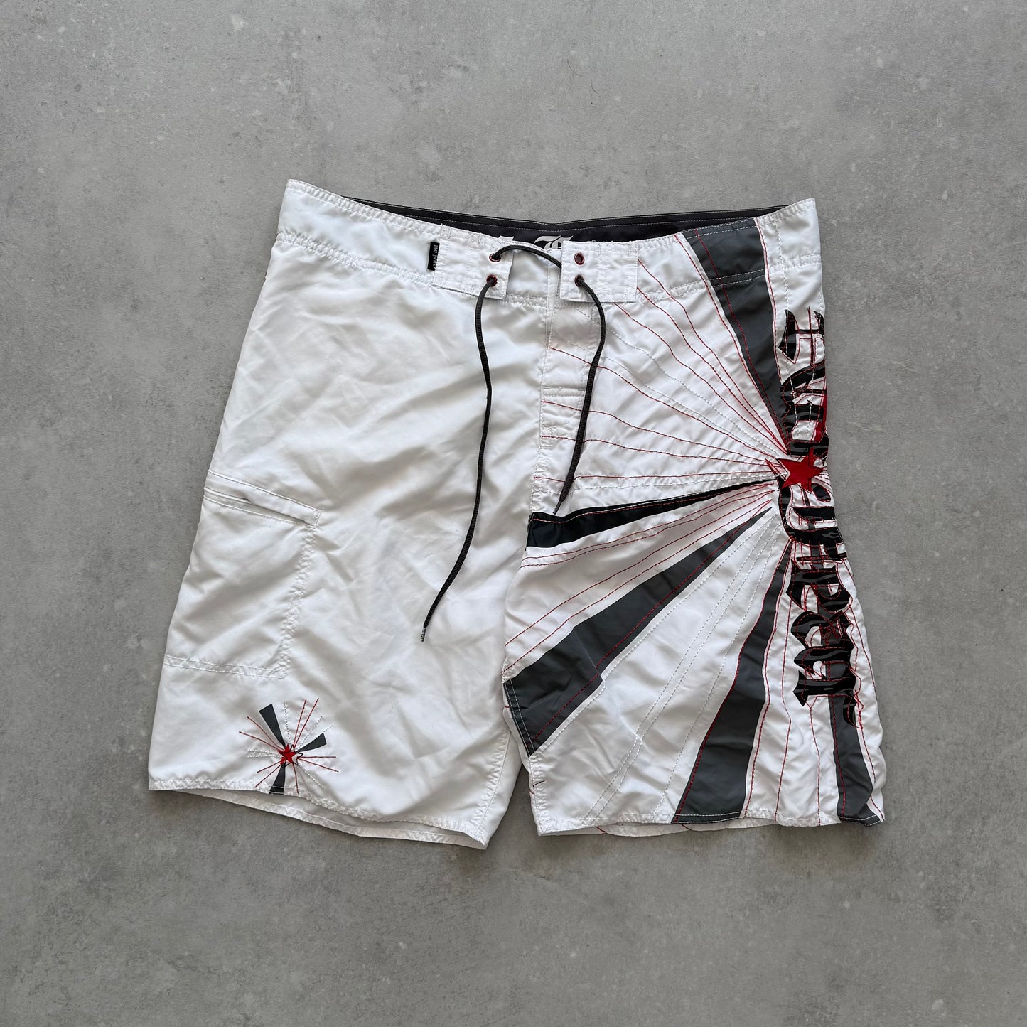 Vintage No Fear Boardshorts (38)