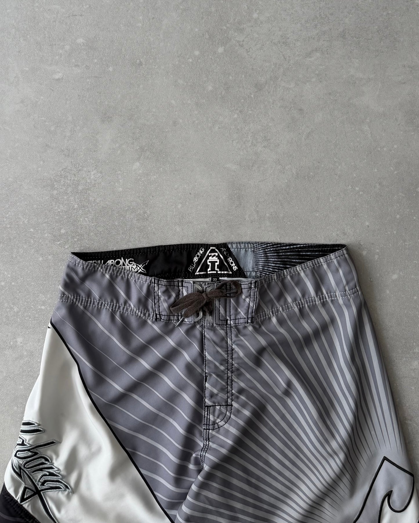 Vintage Billabong Andy Irons Boardshorts (32)
